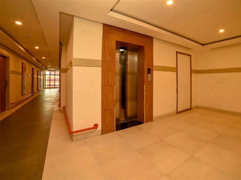 Max Hotels Jabalpur Buitenkant foto