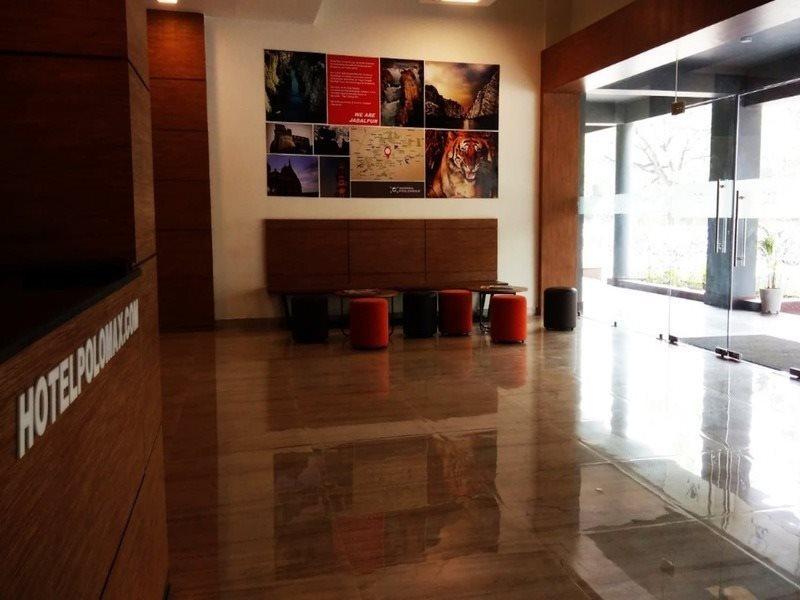Max Hotels Jabalpur Buitenkant foto
