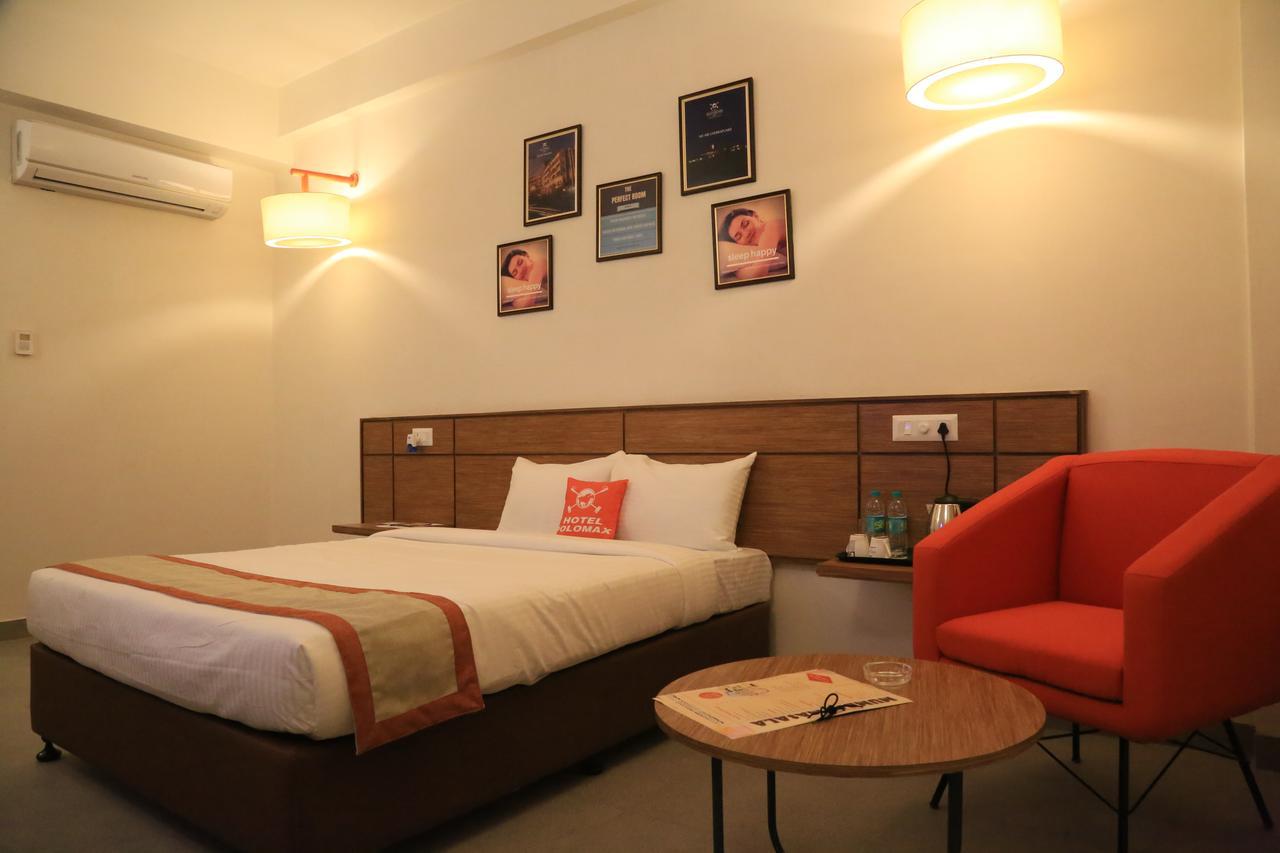 Max Hotels Jabalpur Buitenkant foto