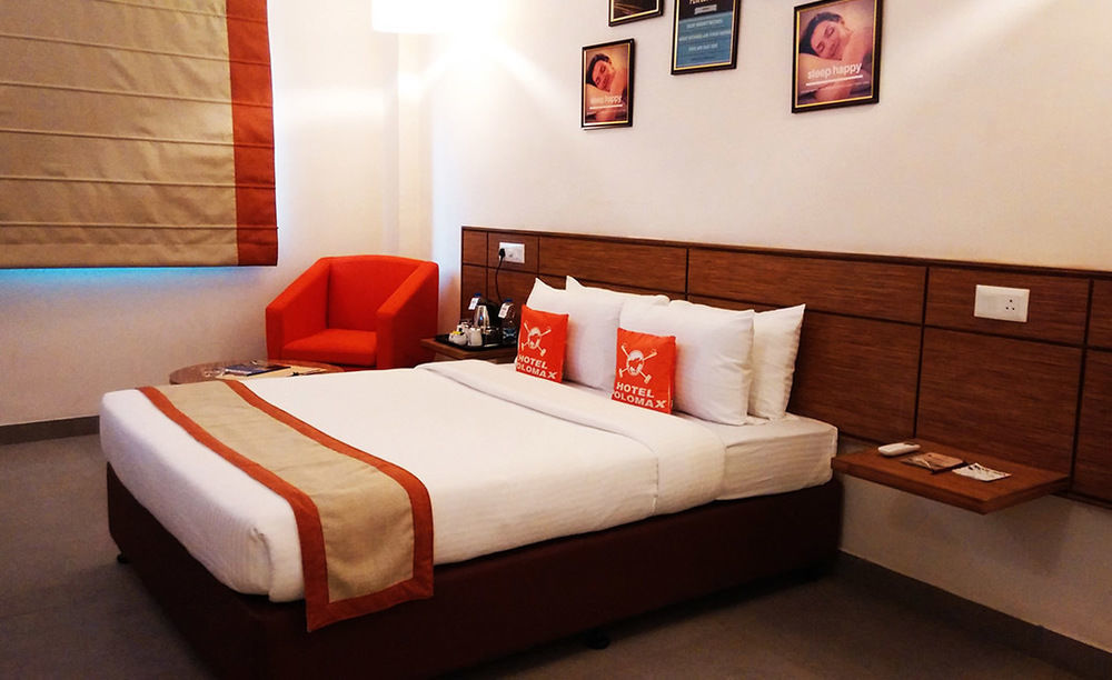 Max Hotels Jabalpur Buitenkant foto